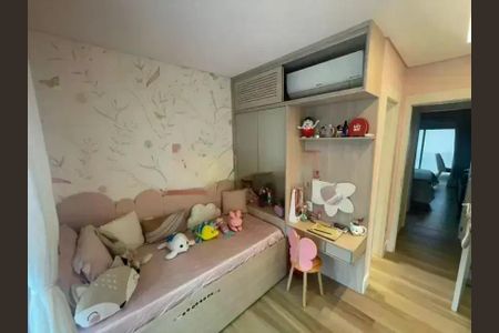 Apartamento à venda com 220m², 3 quartos e 3 vagas
