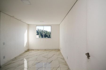 Entrada de apartamento para alugar com 2 quartos, 42m² em Bairro Jardim Nossa Senhora das Graças, Cotia
