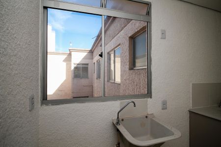 Apartamento para alugar com 42m², 2 quartos e 1 vagaLavanderia