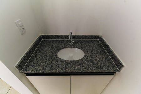 Apartamento para alugar com 40m², 2 quartos e sem vagaBanheiro