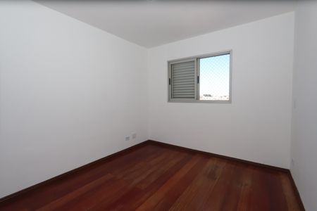 Apartamento à venda com 82m², 3 quartos e 1 vagaSuíte