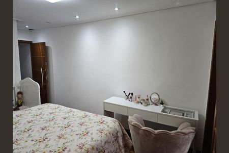 Casa à venda com 3 quartos, 150m² em Vila Palmares, Santo André