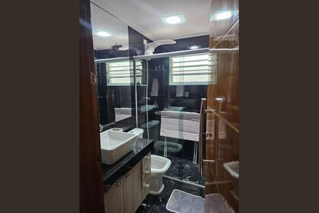 Casa à venda com 3 quartos, 150m² em Vila Palmares, Santo André
