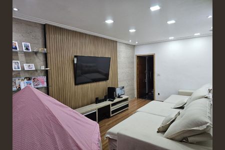 Casa à venda com 3 quartos, 150m² em Vila Palmares, Santo André
