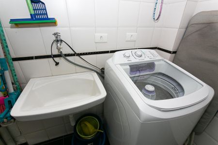 Casa de condomínio à venda com 135m², 3 quartos e 2 vagasÁrea de Serviço