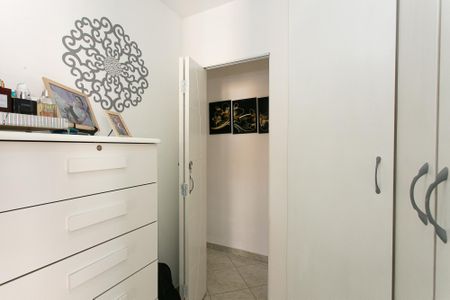 Casa de condomínio à venda com 135m², 3 quartos e 2 vagasQuarto 2