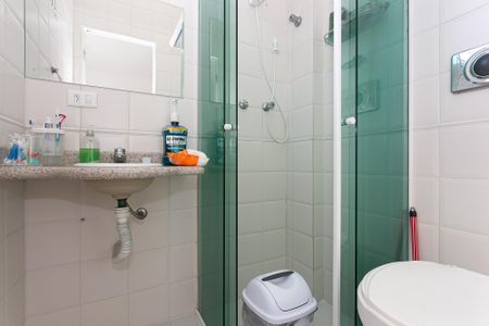 Casa de condomínio à venda com 135m², 3 quartos e 2 vagasBanheiro da Suíte