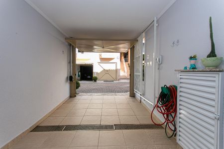 Casa de condomínio à venda com 135m², 3 quartos e 2 vagasGaragem