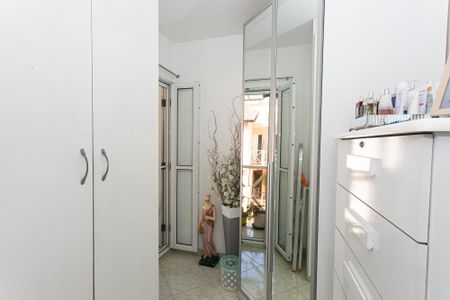 Casa de condomínio à venda com 135m², 3 quartos e 2 vagasQuarto 2