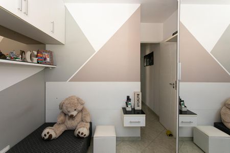Casa de condomínio à venda com 135m², 3 quartos e 2 vagasQuarto 1