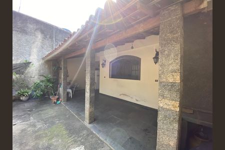 Casa à venda com 1240m², 5 quartos e 4 vagas