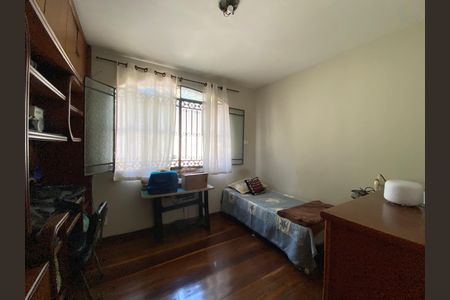 Casa à venda com 1240m², 5 quartos e 4 vagas