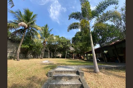 Casa à venda com 1240m², 5 quartos e 4 vagas