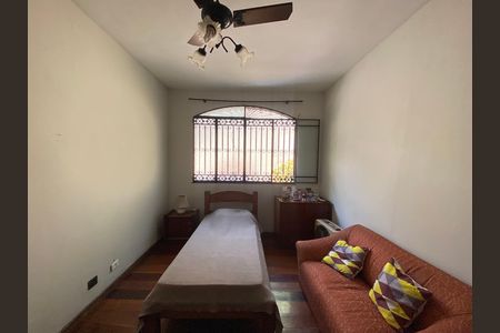 Casa à venda com 1240m², 5 quartos e 4 vagas