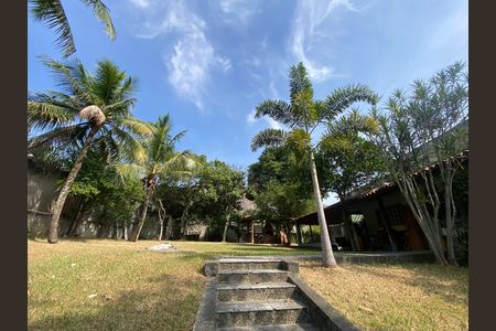 Casa à venda com 1240m², 5 quartos e 4 vagas