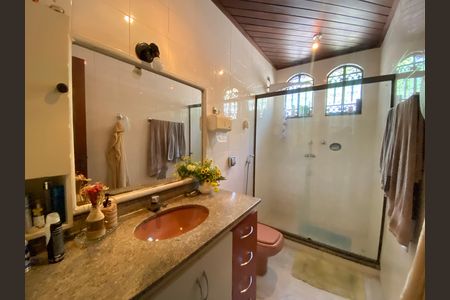 Casa à venda com 1240m², 5 quartos e 4 vagas