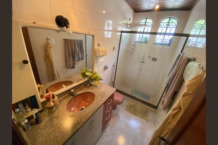 Casa à venda com 1240m², 5 quartos e 4 vagas