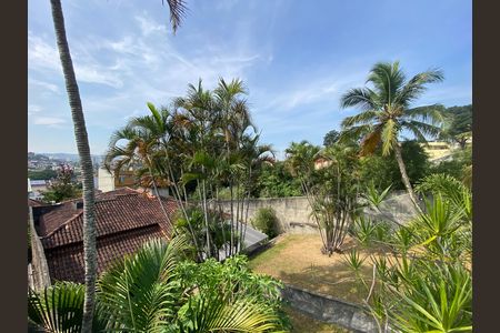 Casa à venda com 1240m², 5 quartos e 4 vagas