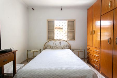Casa para alugar com 100m², 1 quarto e 1 vagaQuarto
