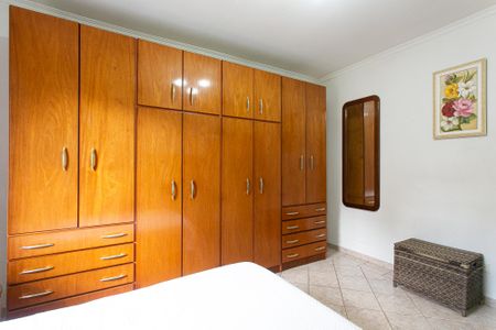Casa para alugar com 100m², 1 quarto e 1 vagaQuarto