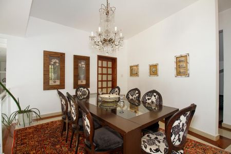 Casa à venda com 300m², 4 quartos e 3 vagasSala de Jantar