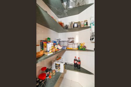 Casa à venda com 300m², 4 quartos e 3 vagasDespensa