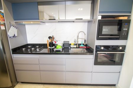 Apartamento para alugar com 94m², 3 quartos e 2 vagas Apartamento para alugar com 94m², 3 quartos e 2 vagasCozinha