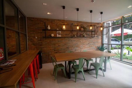 Apartamento para alugar com 94m², 3 quartos e 2 vagas Apartamento para alugar com 94m², 3 quartos e 2 vagasÁrea comum - Sala de Reunião