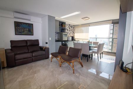 Sala de apartamento para alugar com 3 quartos, 94m² em Jardim das Acacias, São Paulo