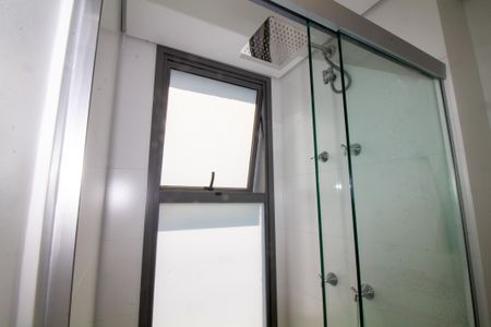 Apartamento para alugar com 94m², 3 quartos e 2 vagas Apartamento para alugar com 94m², 3 quartos e 2 vagasBanheiro da Suíte 2