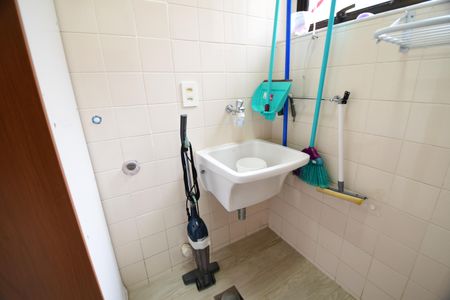 Apartamento para alugar com 53m², 1 quarto e 1 vagaÁrea de Serviço