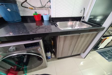 Apartamento à venda com 45m², 2 quartos e 1 vagaÁrea de Serviço
