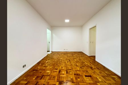 Apartamento para alugar com 110m², 3 quartos e 1 vagaSala