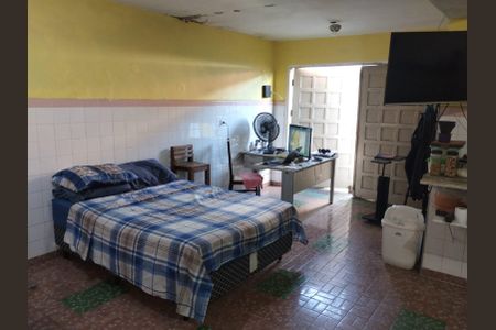 Casa à venda com 163m², 3 quartos e 7 vagasQuarto