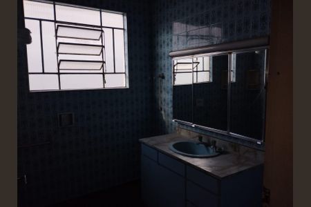 Casa à venda com 163m², 3 quartos e 7 vagasBanheiro