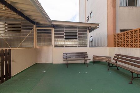 Apartamento para alugar com 90m², 3 quartos e 1 vagaÁrea comum - Salão de festas