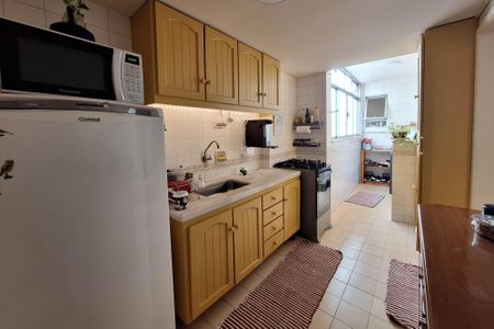 Apartamento à venda com 178m², 2 quartos e 1 vagaCozinha