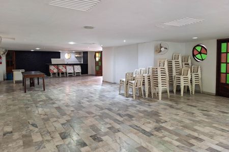 Apartamento à venda com 178m², 2 quartos e 1 vagaÁrea comum