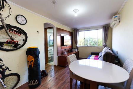 Sala  de apartamento à venda com 2 quartos, 56m² em Jardim Umuarama, São Paulo