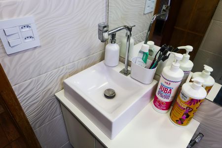 Apartamento à venda com 56m², 2 quartos e 1 vagaBanheiro