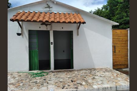 Casa para alugar com 30m², 1 quarto e sem vagaFachada