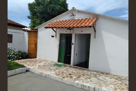 Fachada de casa para alugar com 1 quarto, 30m² em Morumbi, Uberlândia