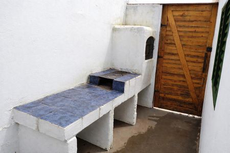 Área externa de casa para alugar com 1 quarto, 30m² em Morumbi, Uberlândia