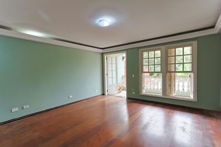Sala 1 de casa para alugar com 3 quartos, 249m² em Butantã, São Paulo