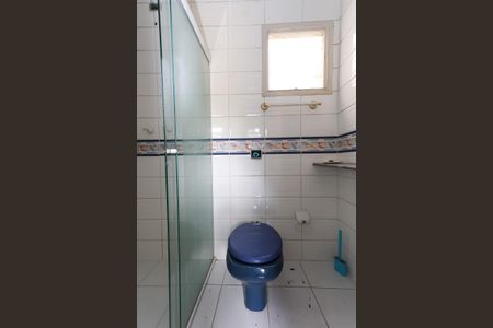 Casa para alugar com 249m², 3 quartos e 2 vagas Casa para alugar com 249m², 3 quartos e 2 vagasBanheiro da Suíte 1