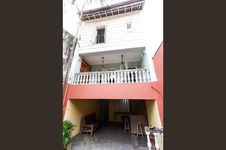 Casa para alugar com 249m², 3 quartos e 2 vagas Casa para alugar com 249m², 3 quartos e 2 vagasquintal - churrasqueira