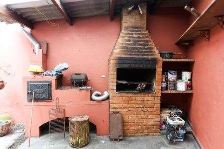 Casa para alugar com 249m², 3 quartos e 2 vagas Casa para alugar com 249m², 3 quartos e 2 vagasquintal - churrasqueira