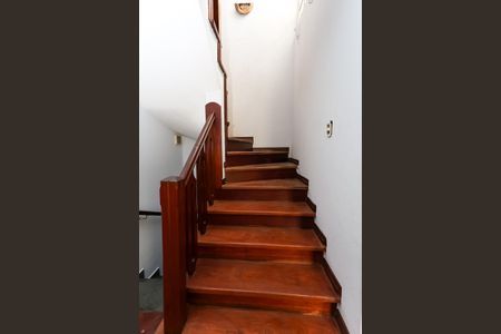 Casa para alugar com 249m², 3 quartos e 2 vagas Casa para alugar com 249m², 3 quartos e 2 vagasescada