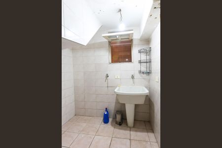 Casa para alugar com 249m², 3 quartos e 2 vagas Casa para alugar com 249m², 3 quartos e 2 vagasÁrea de Serviço