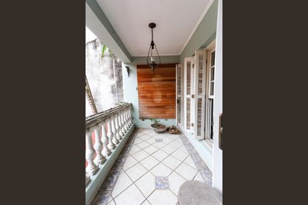 varanda de casa para alugar com 3 quartos, 249m² em Butantã, São Paulo